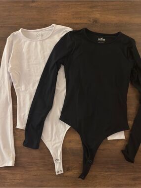Hollister Black & White Long Sleeve Bodysuit Bundle